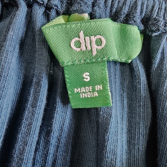 3/$25 Dip Off-the-Shoulder Teal Top - Small - Picture 5 of 7